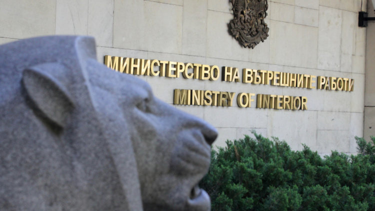 Лятото идва с арести за притежание на дрога