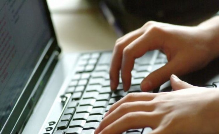 Американският регулатор посегна на интернет неутралността