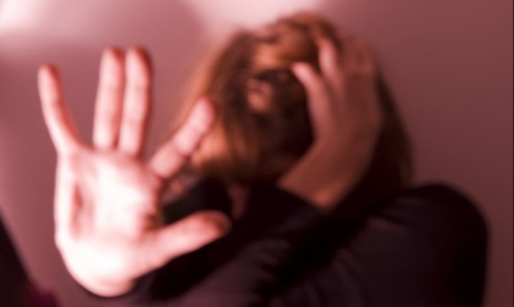 Гамен наби в Кърджали жена на възрастта на майка му