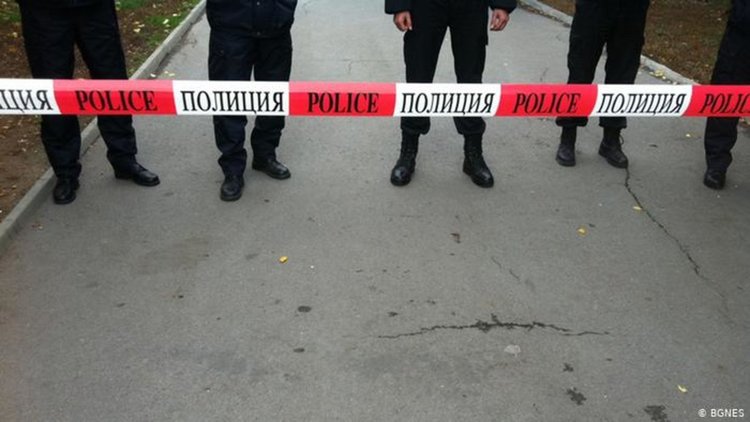 Арестуваха снаха, тормозила свекърва в Перник