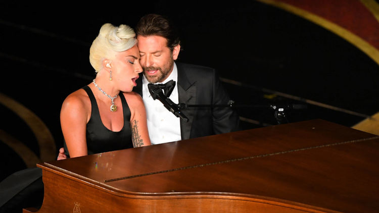 Лейди Гага обвинена в плагиатство за "Shallow" (видео)