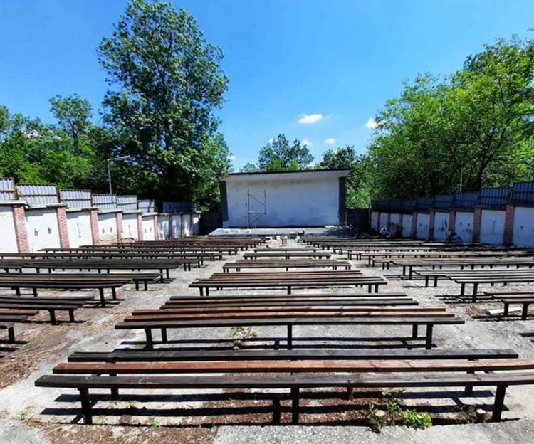 Възстановяват лятното кино в Перник