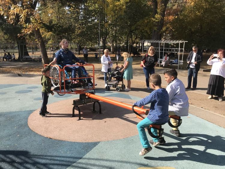 Да помогнем на децата с увреждания в Димитровград за едни по-щастливи мигове с кампанията "Доброто е сила!"