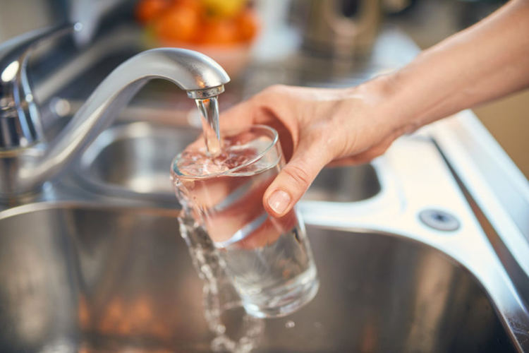 Без вода са днес два големи пернишки квартала и село Големо Бучино
