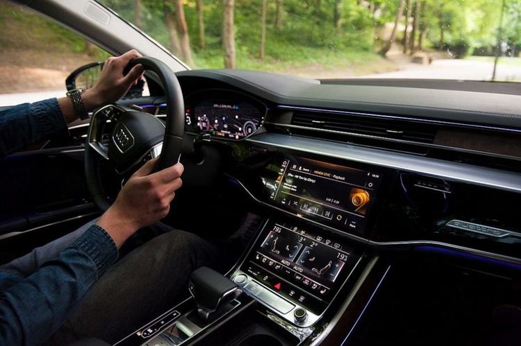 Volkswagen изтегля над 150 000 автомобила в САЩ заради проблем с въздушните възглавници