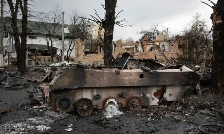 Зеленски: В Донбас е истински ад