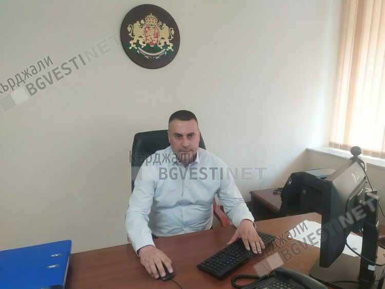 Областният управител с Поздравителен адрес за Великден