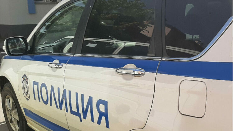 Двама непълнолетни са задържани за грабеж от криминалисти на Първо РУ