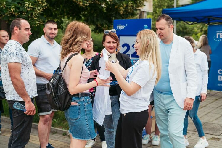 Евродепутатът Ева Майдел и младите кандидати от ГЕРБ Димитровград ще разговарят с обществеността