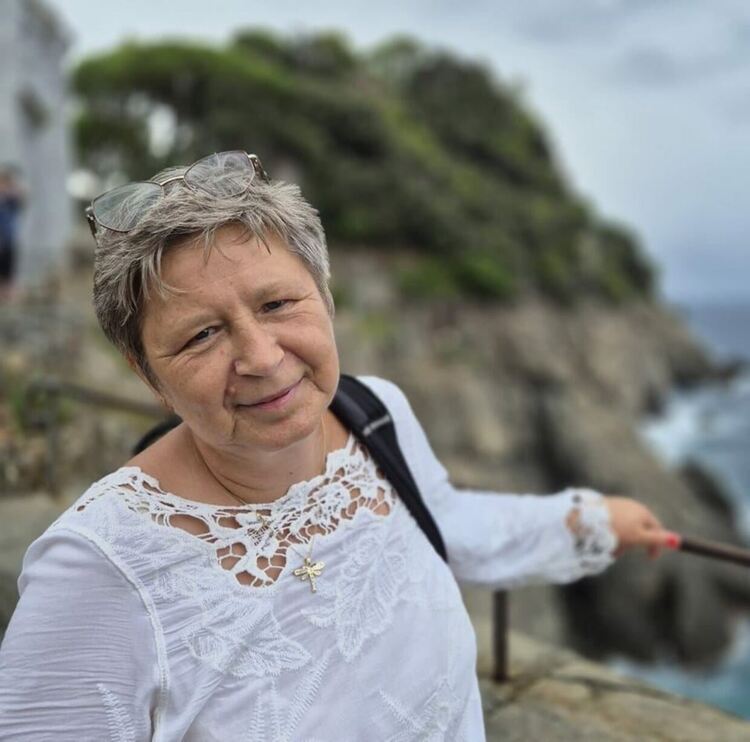 Уважаеми читатели, днес се разделям с Вас!
