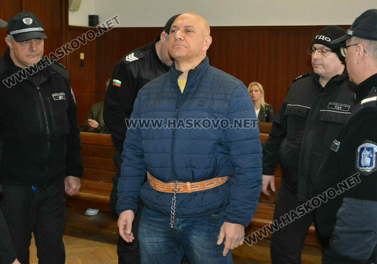 Янко Полицая остава в ареста за опит за убийство