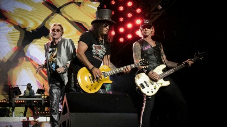 Frank Ferrer публикува изявление за оттеглянето си от Guns N’ Roses