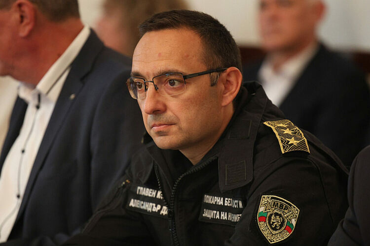 Джартов: За съобщенията от BG-ALERT е много важно гражданите да настроят мобилните си телефони