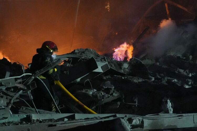 Четирима загинаха в Харков при мащабна руска атака
