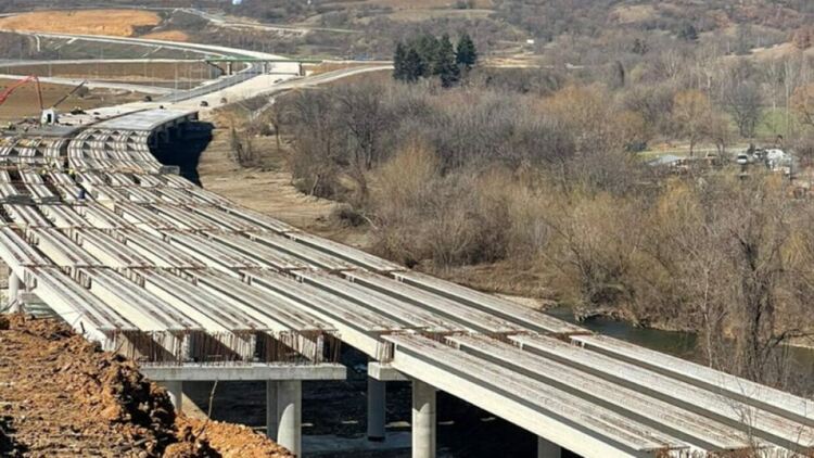  1 млрд. лв. приходи, ниска прозрачност и забавена АМ „Хемус“: ИПБ критикува АПИ