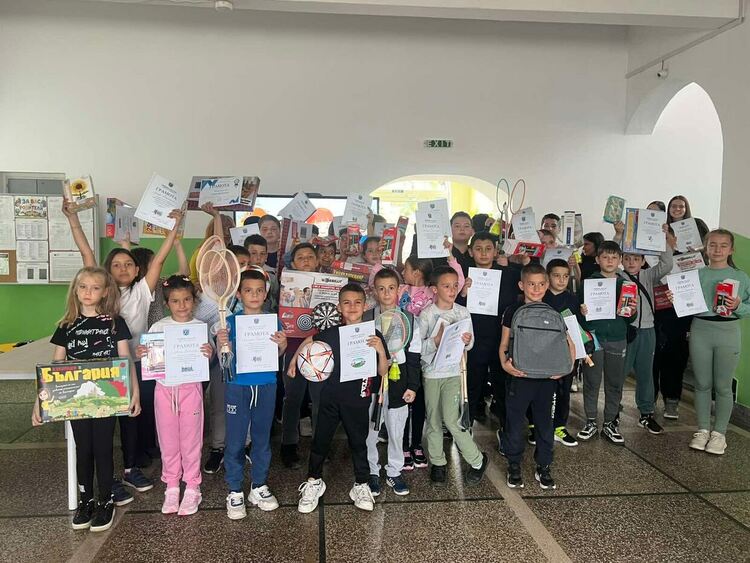 Спортен празник „Заедно срещу насилието“ се проведе в Средногорци