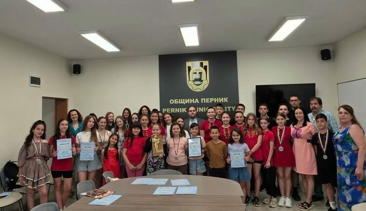 Малките таланти от ЦПЛР към ОДК – Перник прославиха града ни