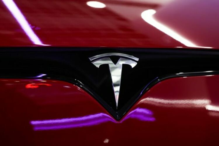 Доставките на Tesla нарастват с 25%, скокът в цените на горивата стимулира търсенето в Европа
