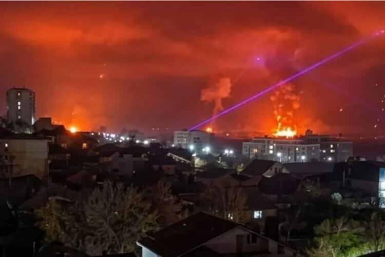 Тримата глупаци