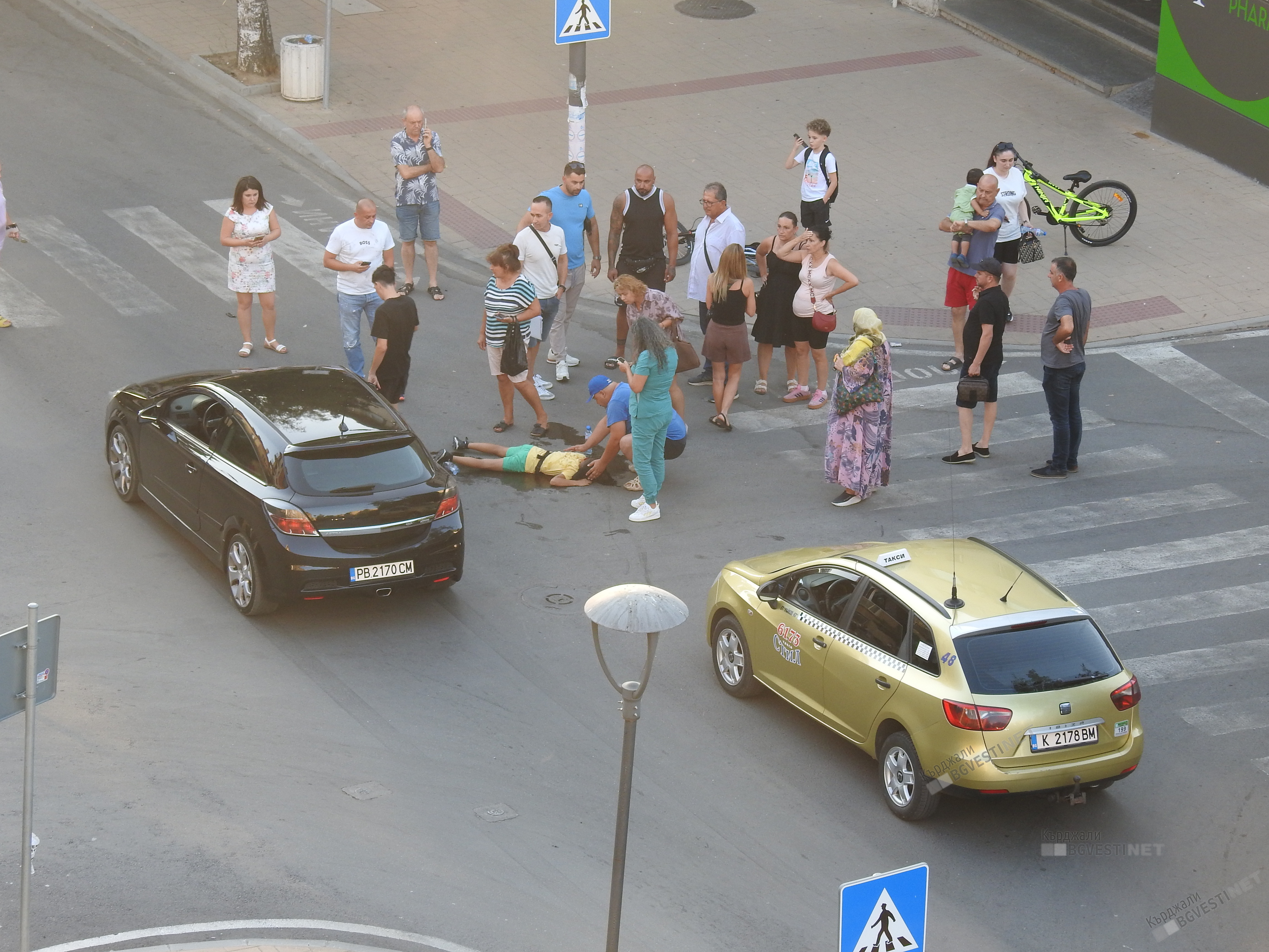 Дете попадна в болницата в Кърджали,след като го блъснаха при пресичане на бул.“Тракия“