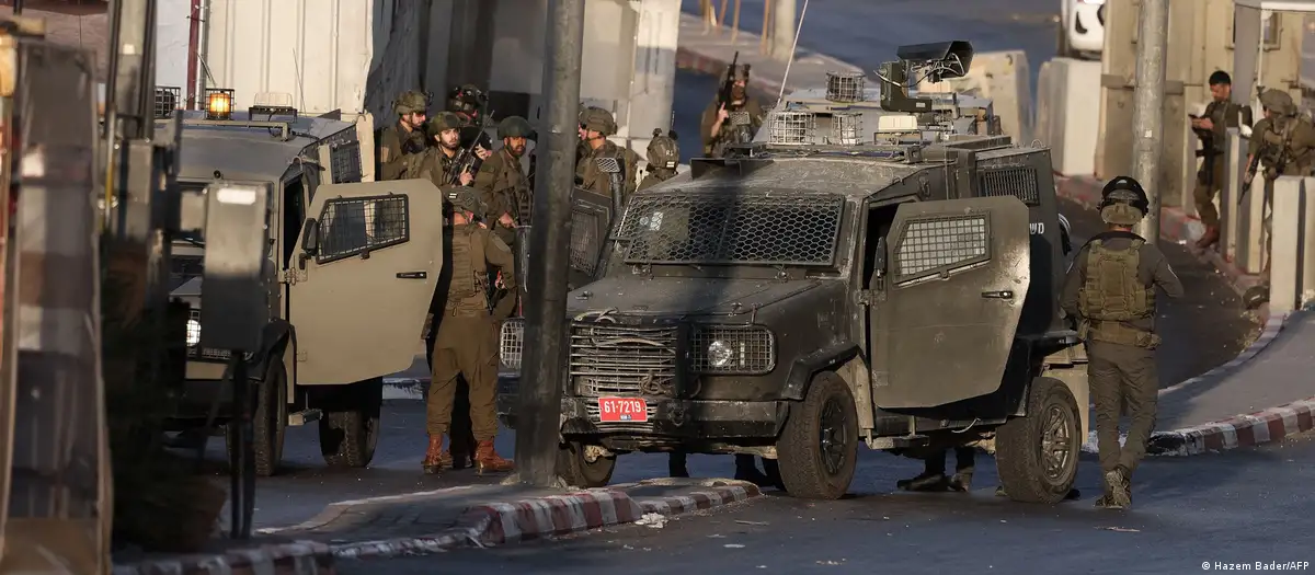 Израел готви блокада на Западния бряг след престрелка край Хеброн