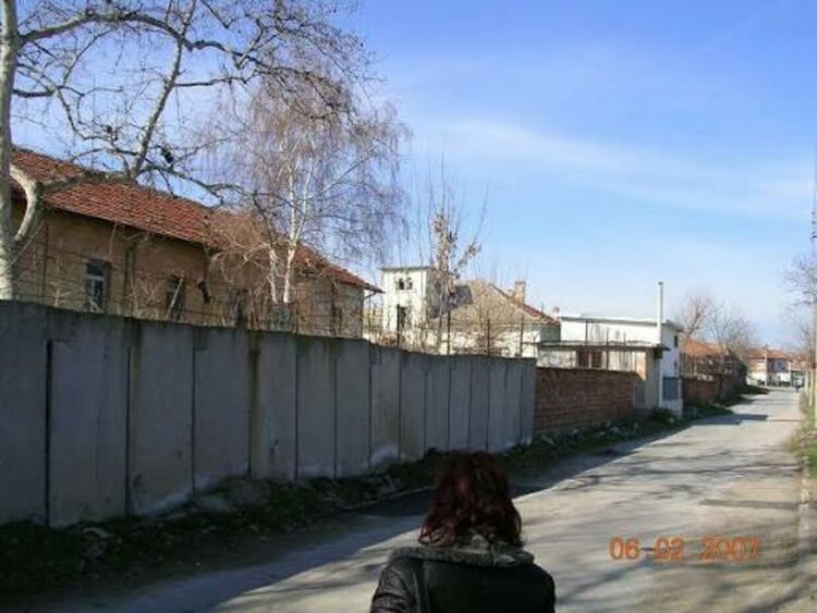 Държавата отнема от Агенцията за бежанците имоти в Симеоновград и Средец
