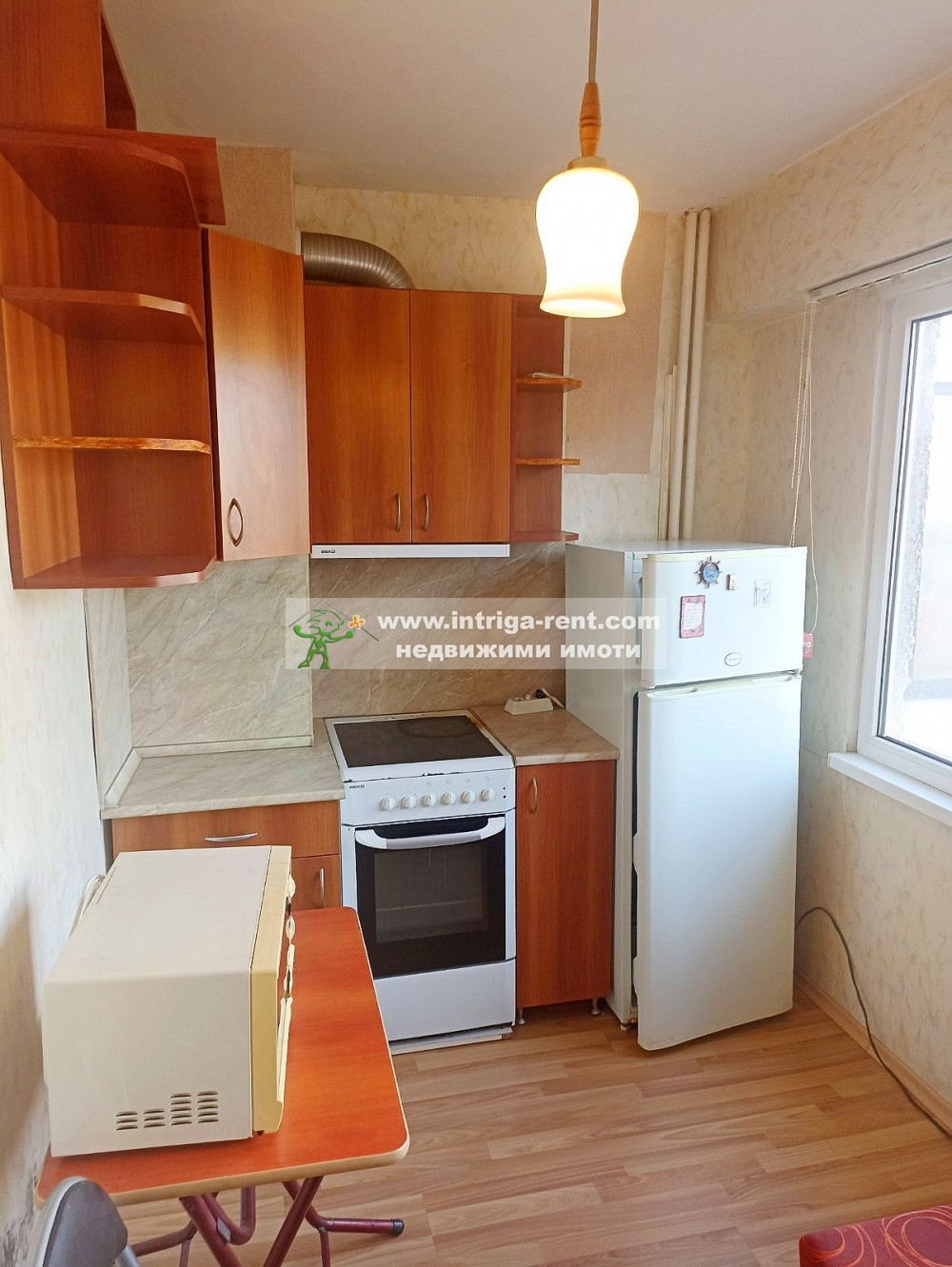 №4055 Едностаен апартамент за продажба в саниращ се блок, квартал Орфей - Веспрем.