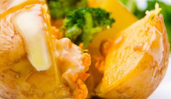 Пълнени картофи с чедър