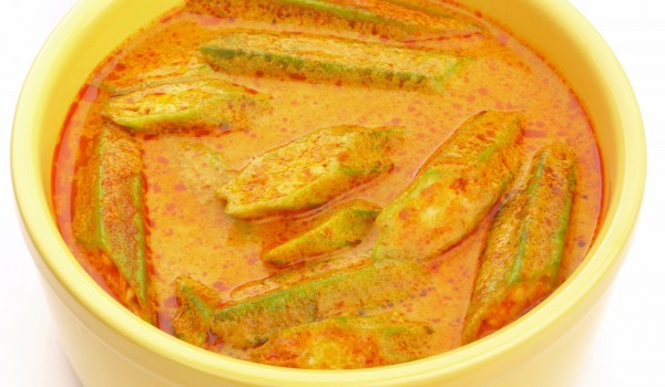 Бамя с доматен сос