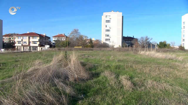 Подписаха договор за изграждане на нов плувен басейн в Хасково